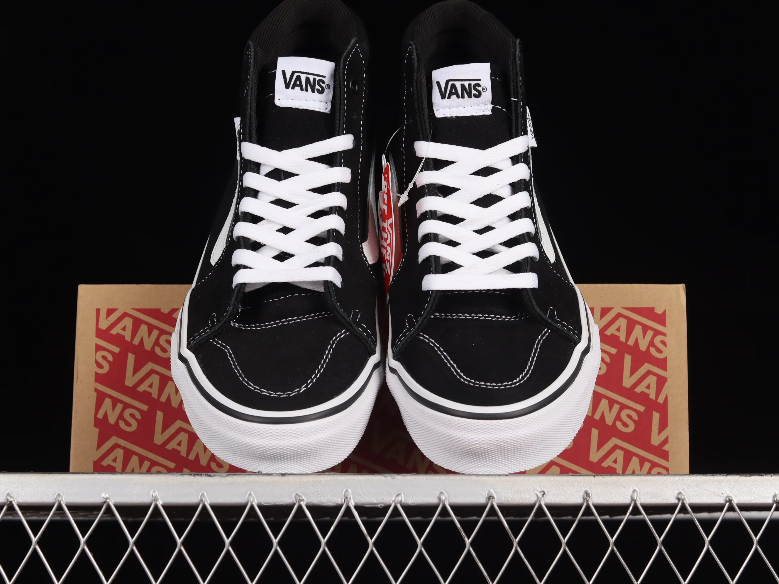All categories Vans Vans series Vans Hi Vans high-top Vans Filmore Hi Vans official classic black and white high street retro casual skate shoes VN0A5HZLIJU